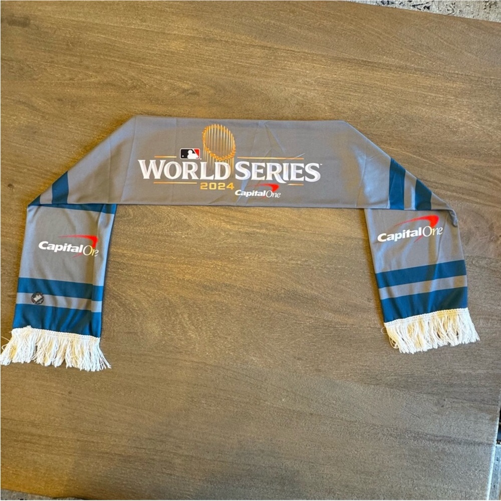 World Series 2024 Gray Scarf